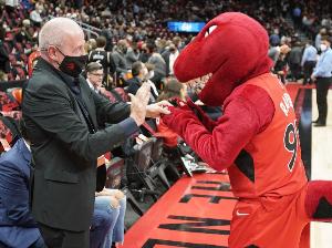 实时NBA雄鹿vs国王全场录像_实时NBA雄鹿vs国王全场录像在线观看_免费看直播