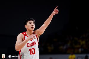 火爆NBA老鹰vs篮网低调看直播_火爆NBA老鹰vs篮网低调看直播在线观看_免费看直播