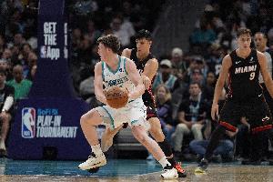 极速NBA篮网vs雄鹿在线观看_极速NBA篮网vs雄鹿在线观看在线观看_免费看直播
