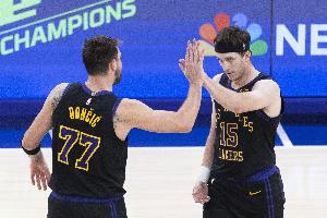 极速NBA开拓者vs掘金直播_极速NBA开拓者vs掘金直播在线观看_免费看直播